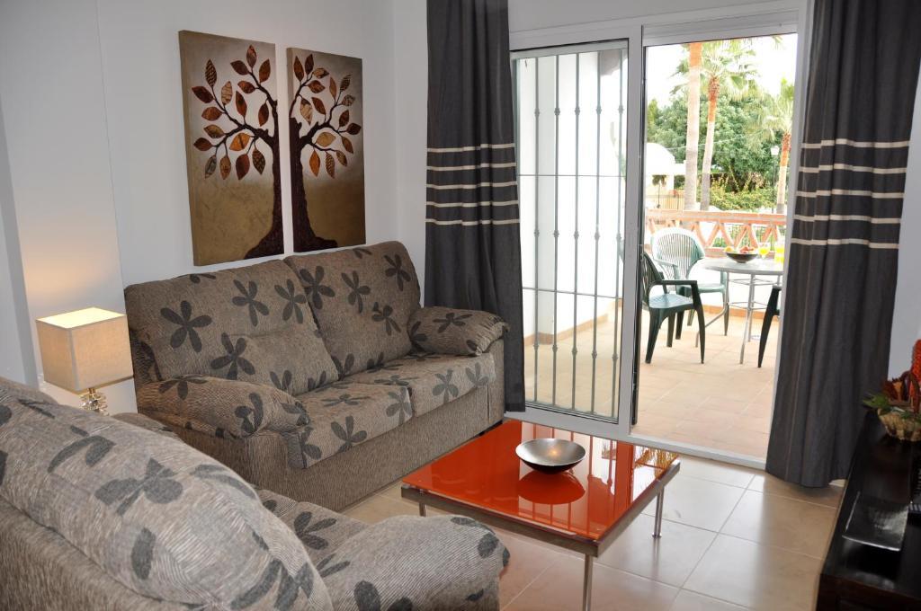Nerja Paradise Rentals - Chimenea Apts Værelse billede